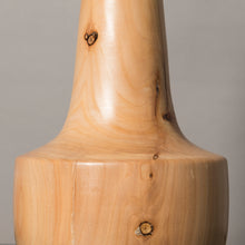 Load image into Gallery viewer, Base di lampada con il collo allungato

