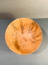 Load image into Gallery viewer, Ciotola in legno di betulla
